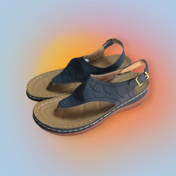 Low Wedge Thong Navy Sandal Sz 39/8.5 - Picture 11 of 13